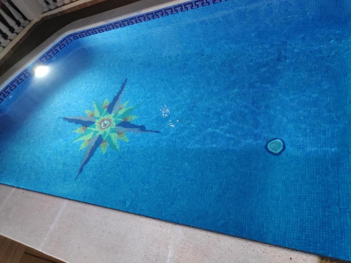 Beach House. Casa Con Piscina Privada Calafell Bagian luar foto