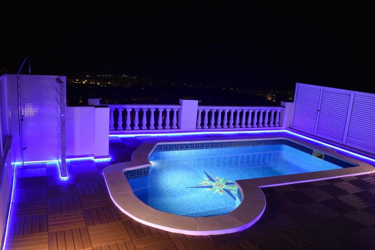 Beach House. Casa Con Piscina Privada Calafell Bagian luar foto