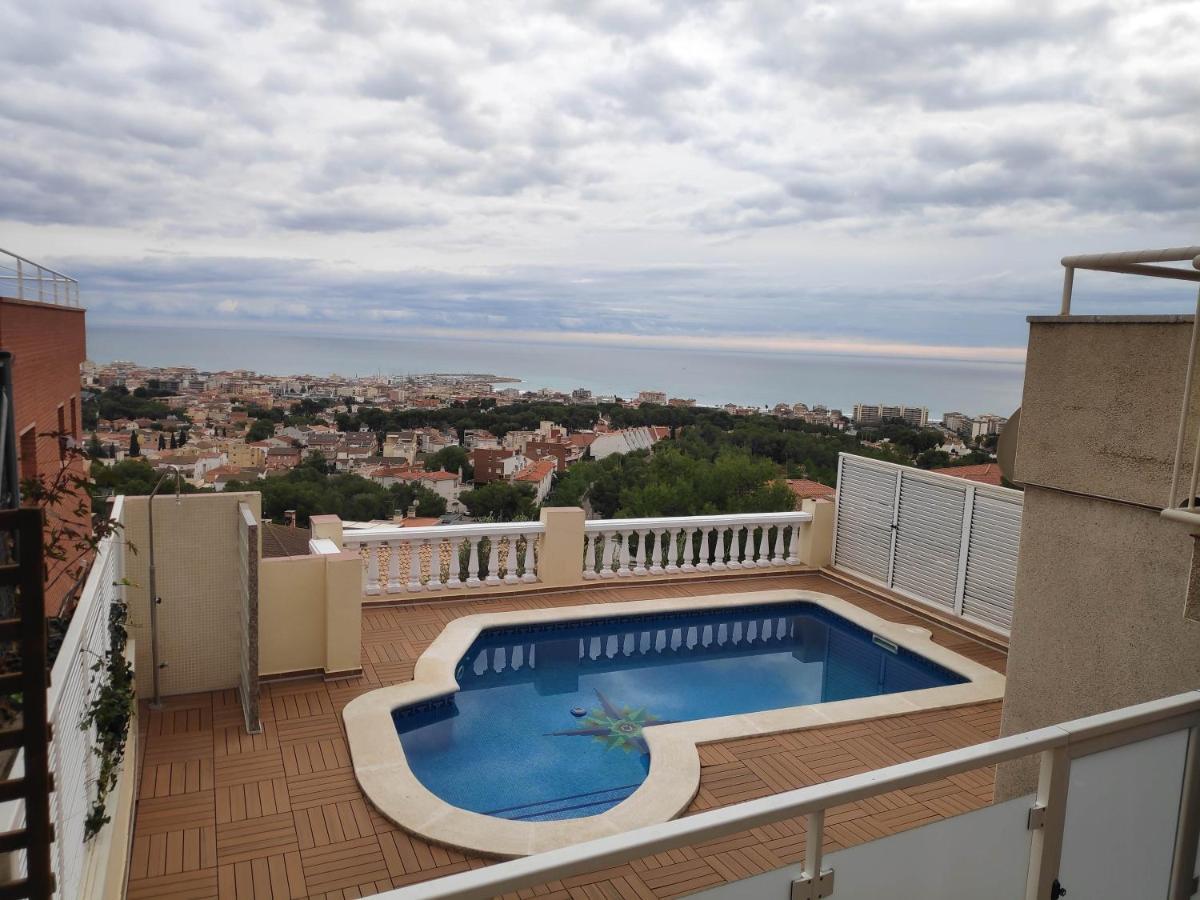 Beach House. Casa Con Piscina Privada Calafell Bagian luar foto