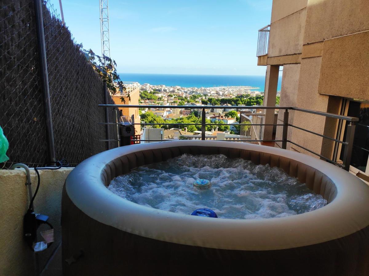 Beach House. Casa Con Piscina Privada Calafell Bagian luar foto