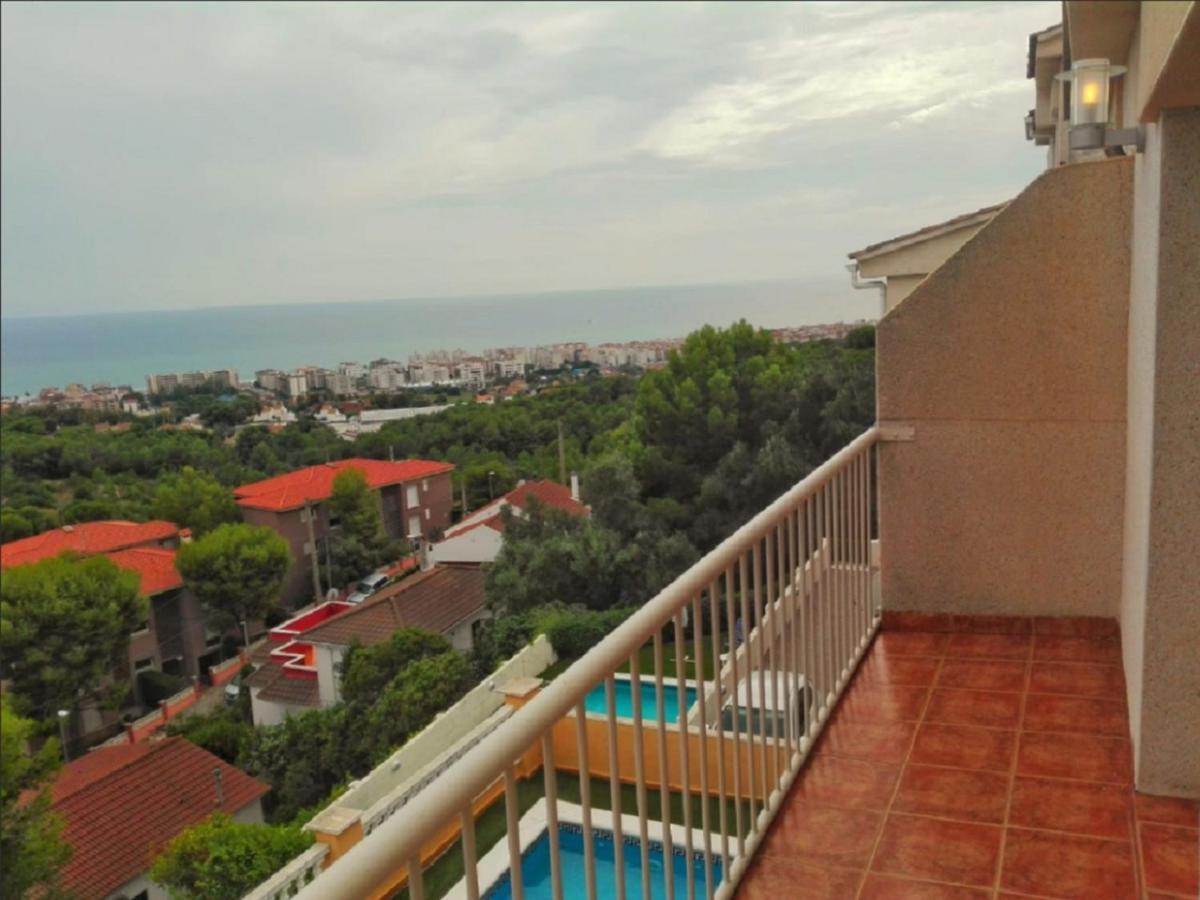 Beach House. Casa Con Piscina Privada Calafell Bagian luar foto