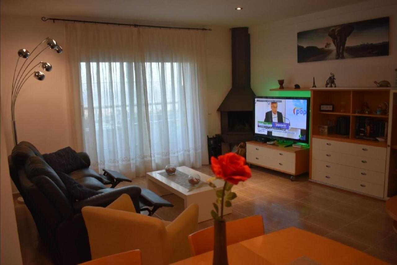 Beach House. Casa Con Piscina Privada Calafell Bagian luar foto