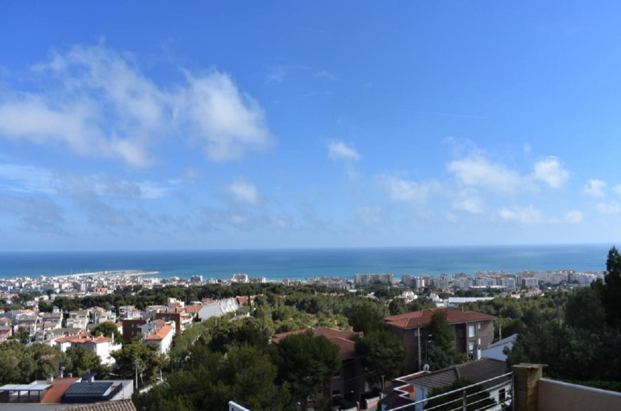 Beach House. Casa Con Piscina Privada Calafell Bagian luar foto